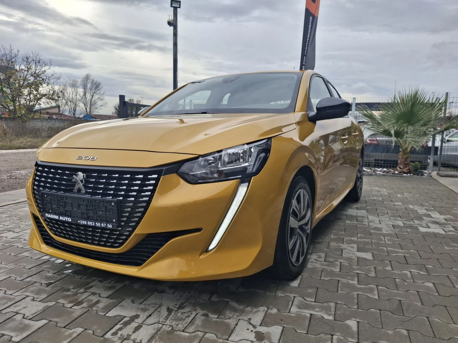 Peugeot 208 1.5BlueHDI* * Аctive* * EURO6 6Ck - изображение 2