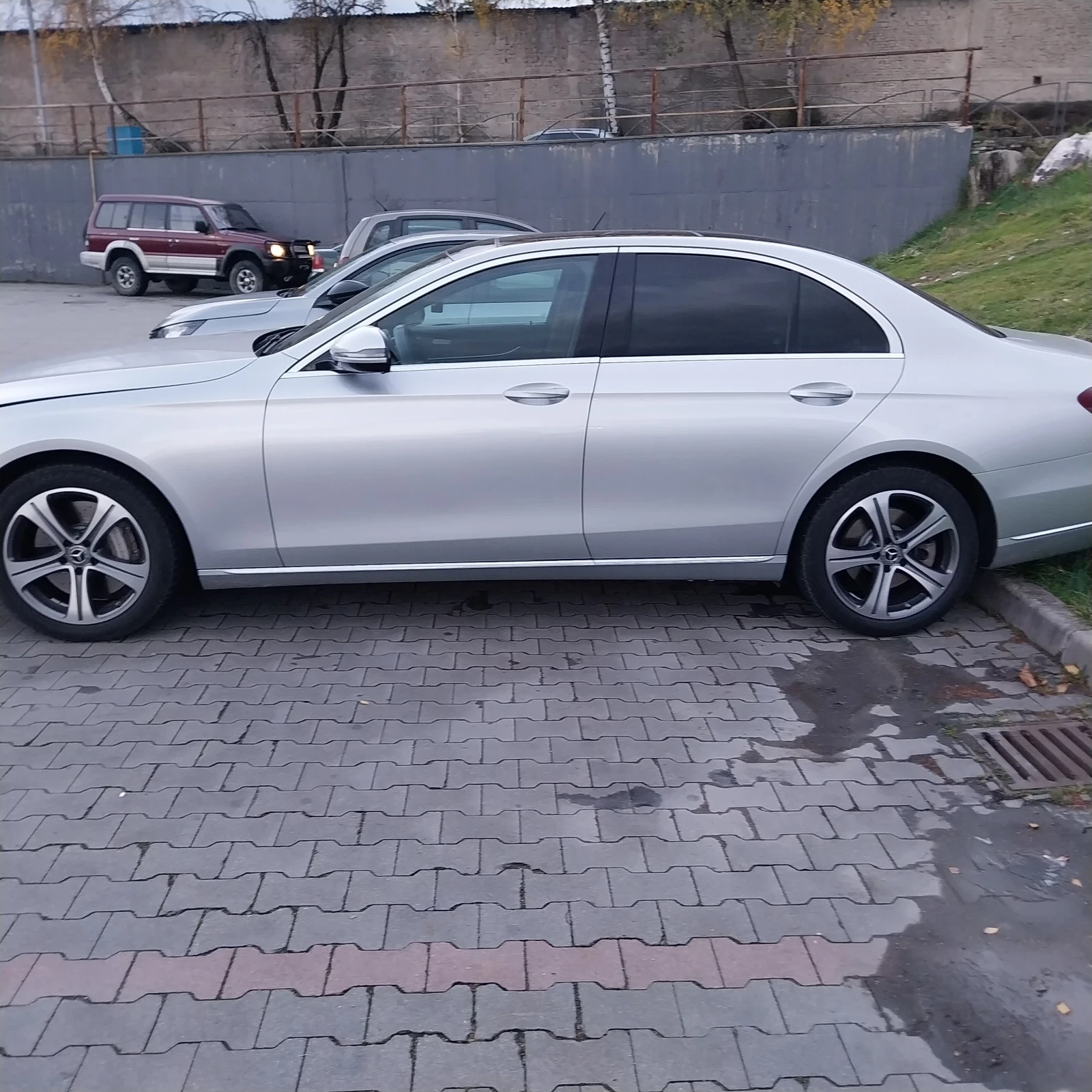 Mercedes-Benz E 350 | Mobile.bg � ����������� 12