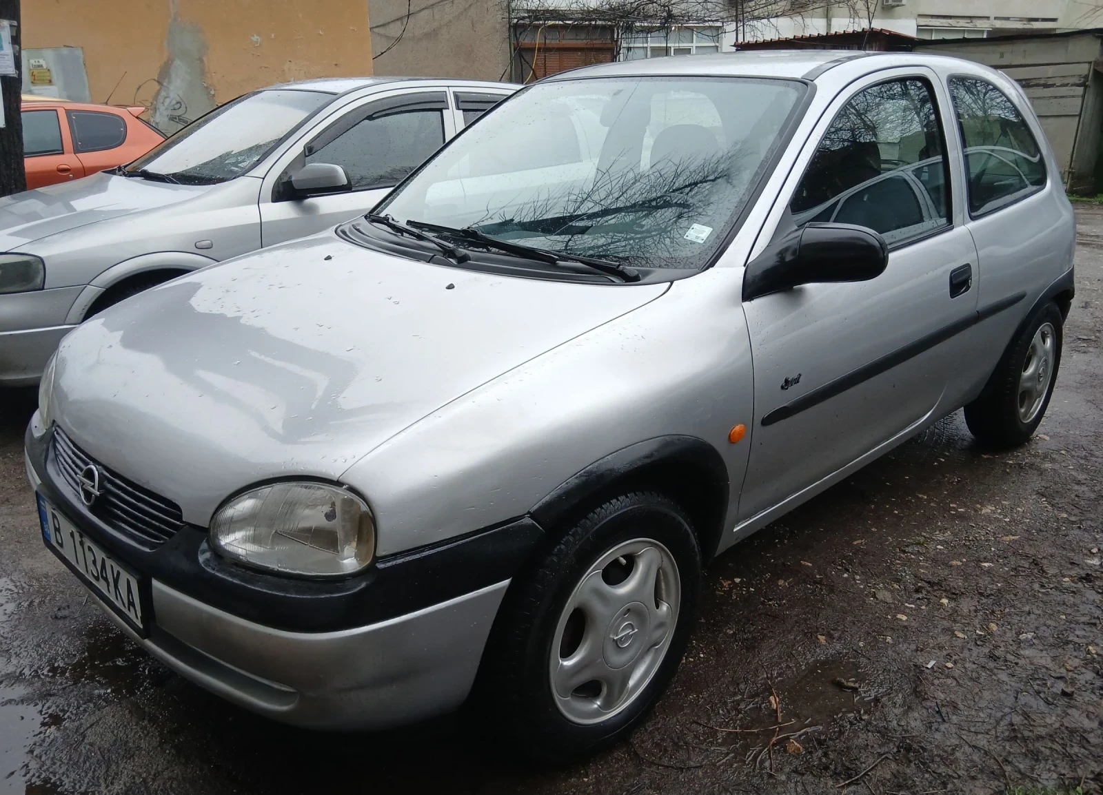 Opel Corsa 1.4 Sport Edition, снимка 3 - Автомобили и джипове - 53379498