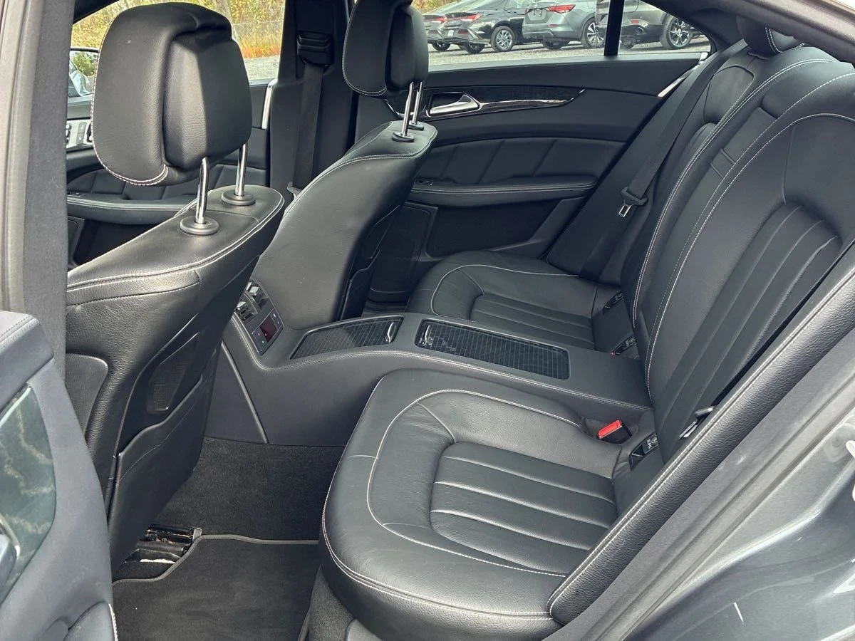 Mercedes-Benz CLS 550 AMG-PKG* 4M* 360View* Harman/Kardon* �����* �eyles | Mobile.bg � ����������� 10