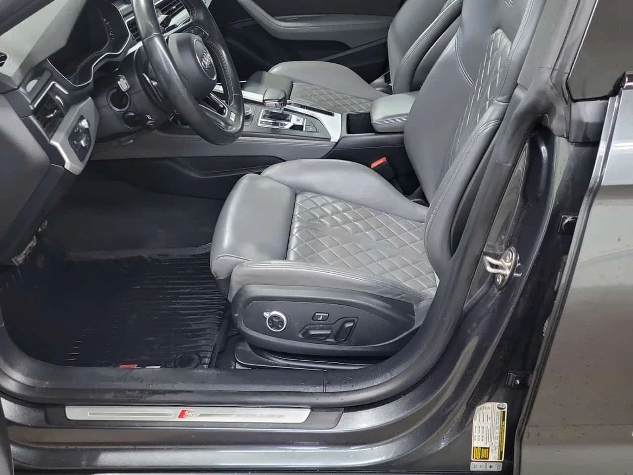 Audi S5 * Technik * CARFAX * ПАНОРАМА * KEYLESS * ПОДГРЕВИ - изображение 5