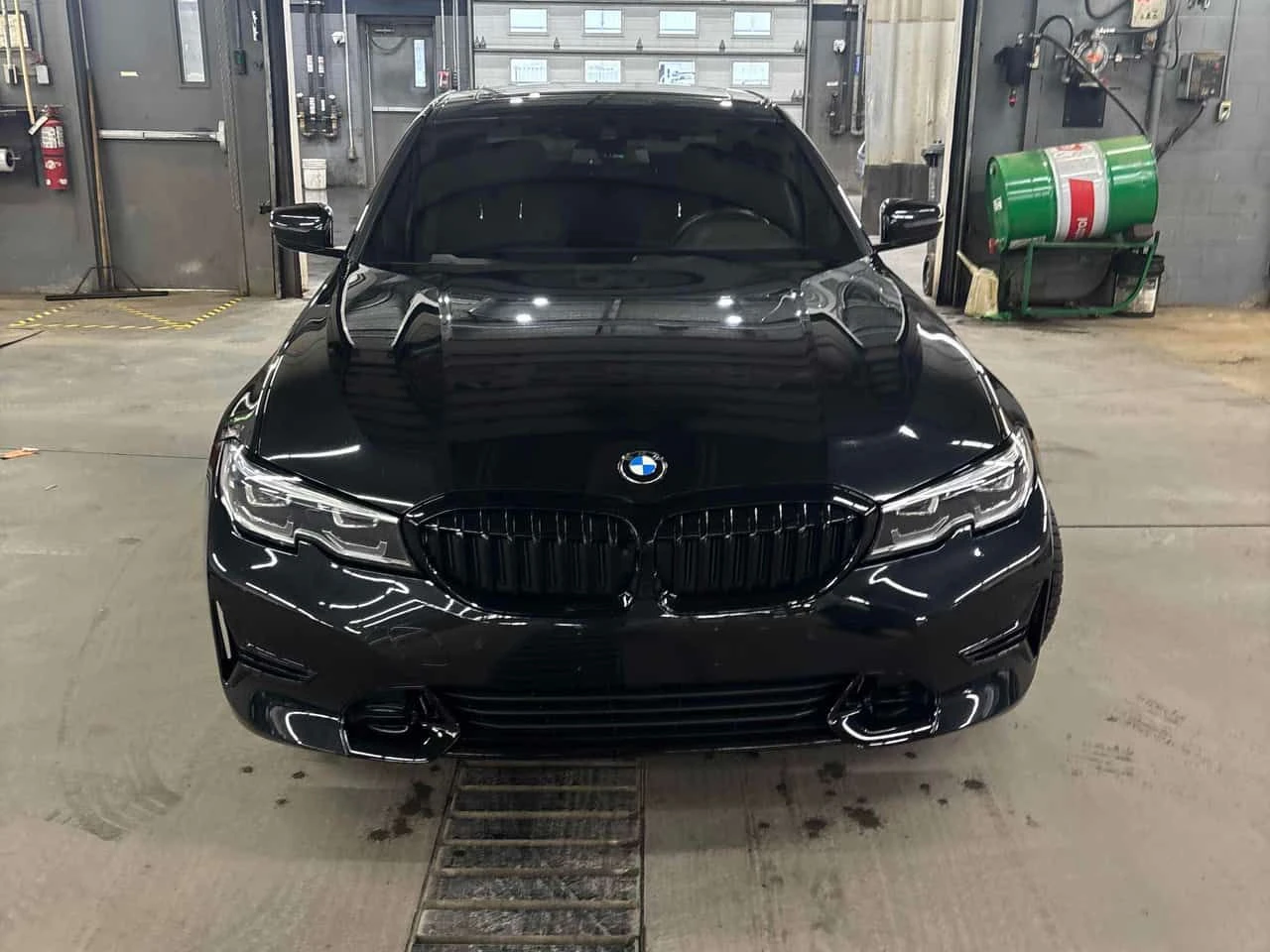 BMW 330 * 330i xDrive * CARFAX * ЦЕНА ДО БГ