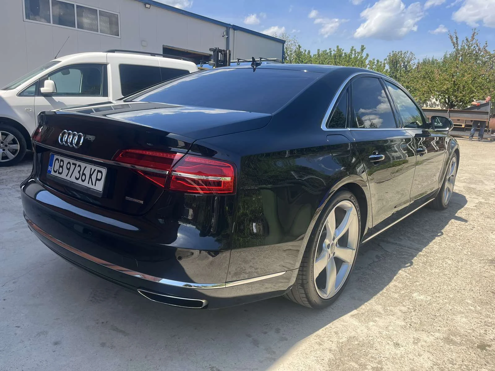 Audi A8 4.2 TDI Пълнa история в АУДИ, снимка 4 - Автомобили и джипове - 54377452