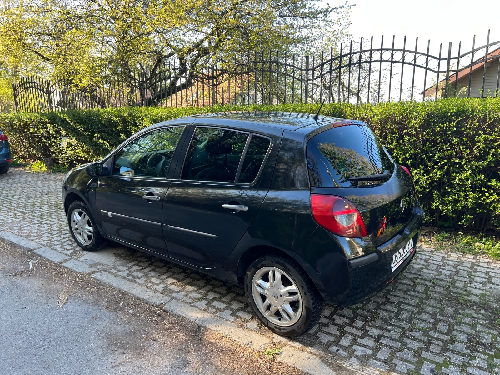 Renault Clio, снимка 4 - Автомобили и джипове - 54390064