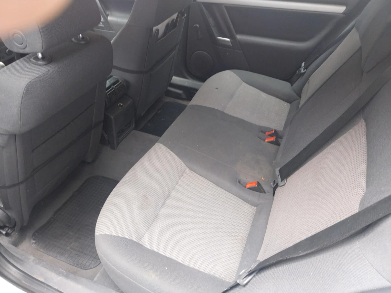 Opel Vectra 1.9 CDTI, снимка 7 - Автомобили и джипове - 54592628