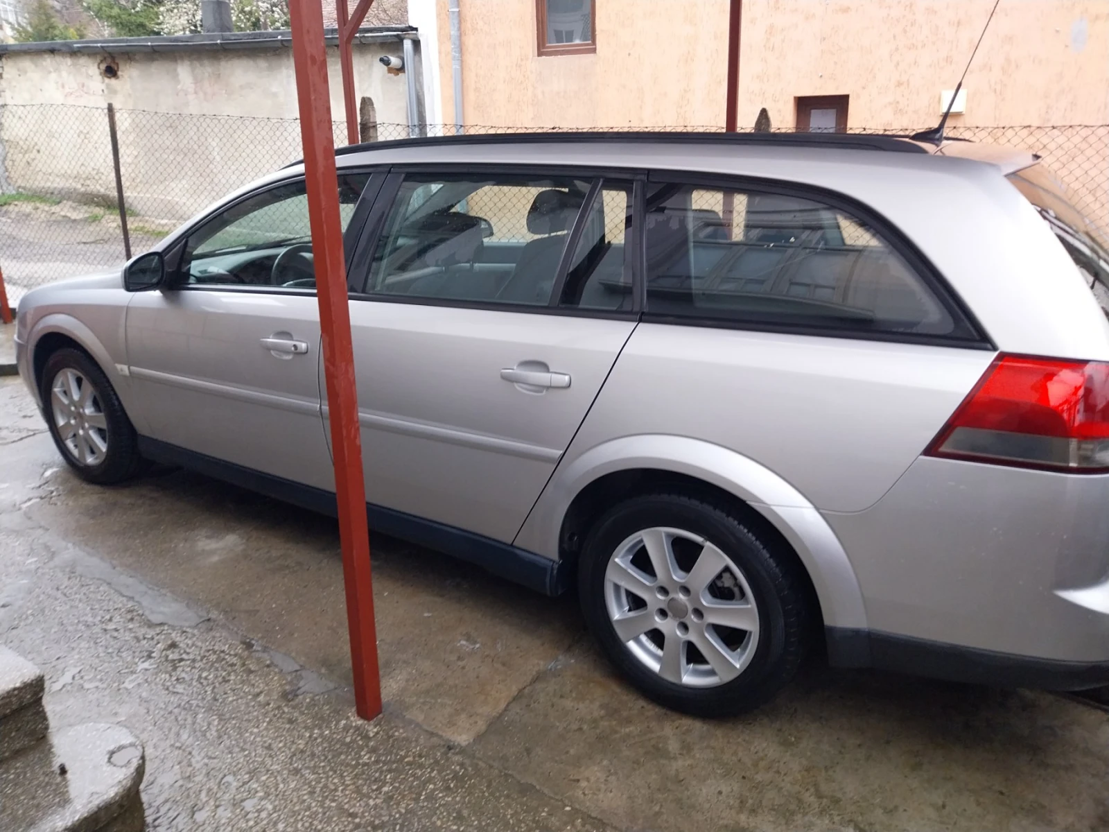 Opel Vectra 1.9 CDTI, снимка 4 - Автомобили и джипове - 54592628
