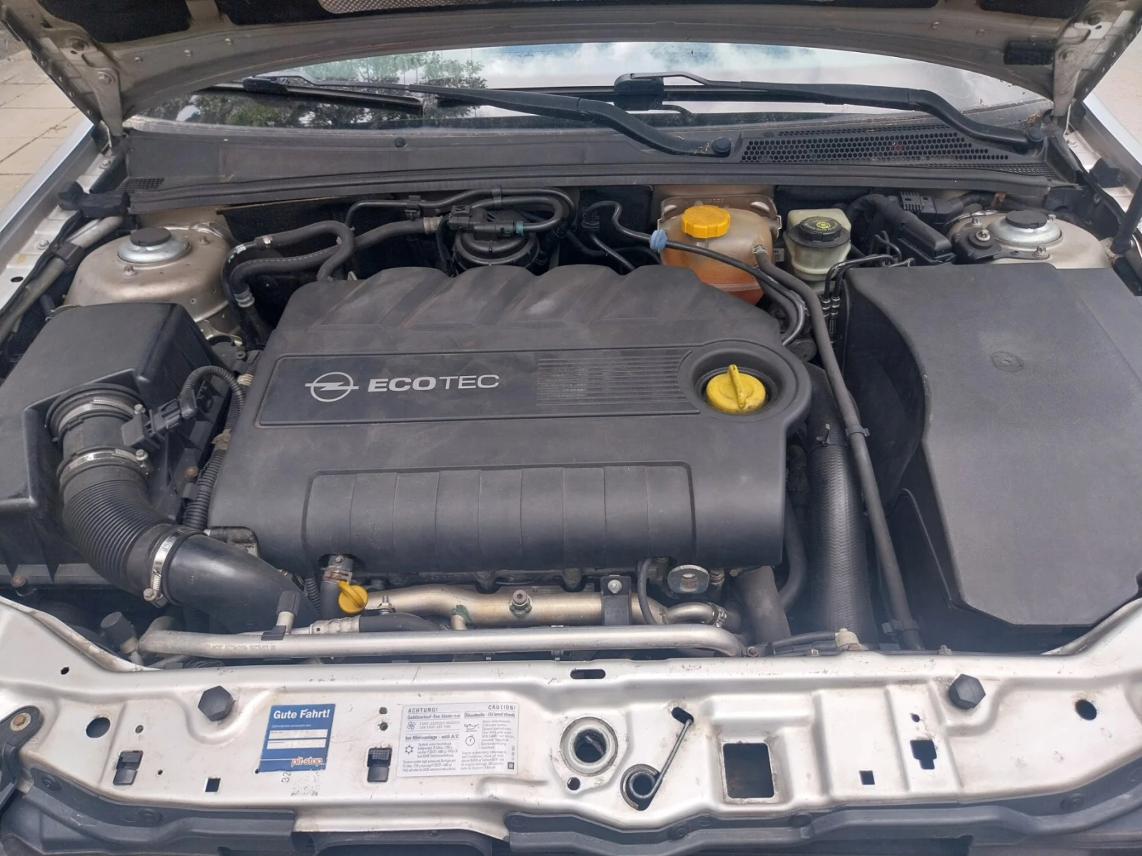 Opel Vectra 1.9 CDTI, снимка 9 - Автомобили и джипове - 54592628