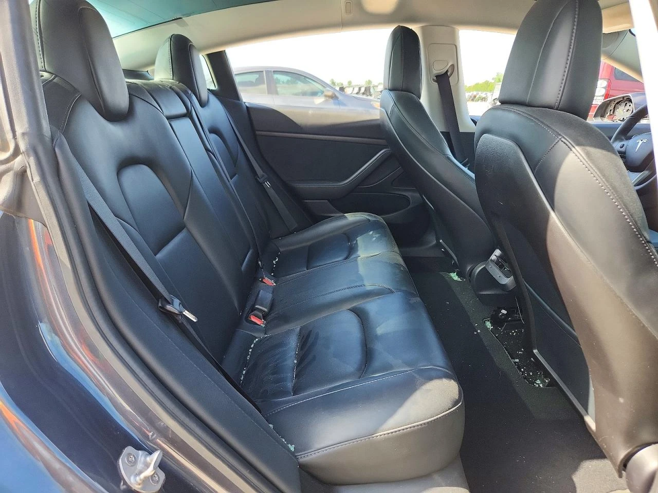 Tesla Model 3 | Mobile.bg � ����������� 10