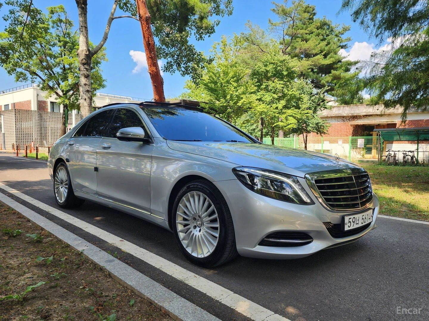 Mercedes-Benz S 350 4MATIC* ПОДГР* ОБДУХВ* BURM* PANO* 360* АВТОКРЕДИТ, снимка 5 - Автомобили и джипове - 55620076