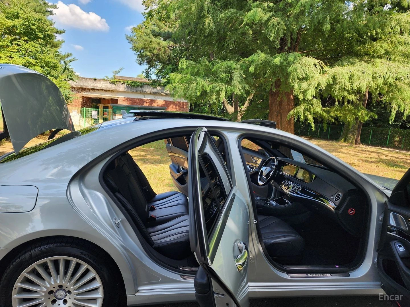 Mercedes-Benz S 350 4MATIC* ПОДГР* ОБДУХВ* BURM* PANO* 360* АВТОКРЕДИТ, снимка 7 - Автомобили и джипове - 55620076