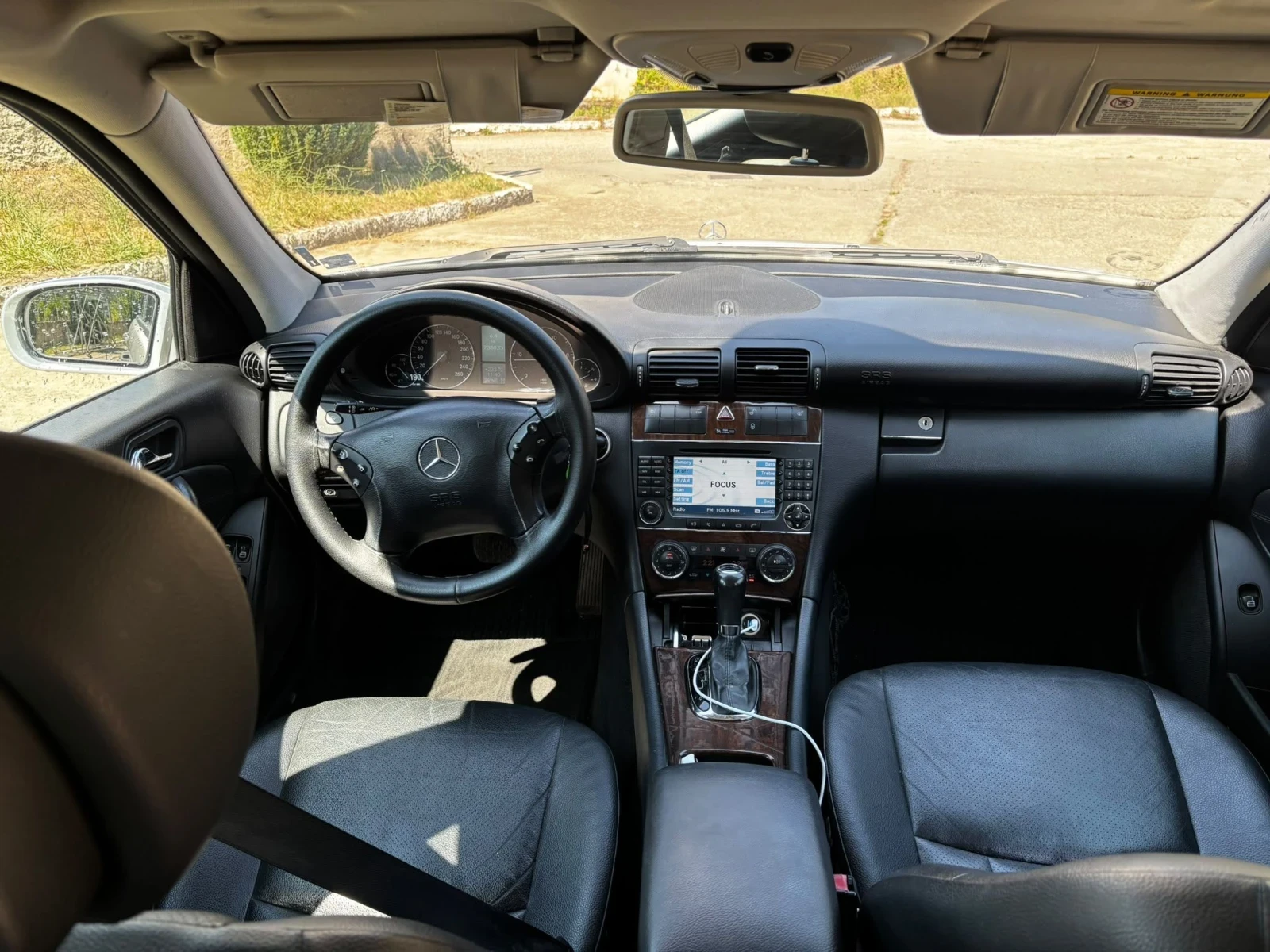 Mercedes-Benz C 220, снимка 9 - Автомобили и джипове - 55784958