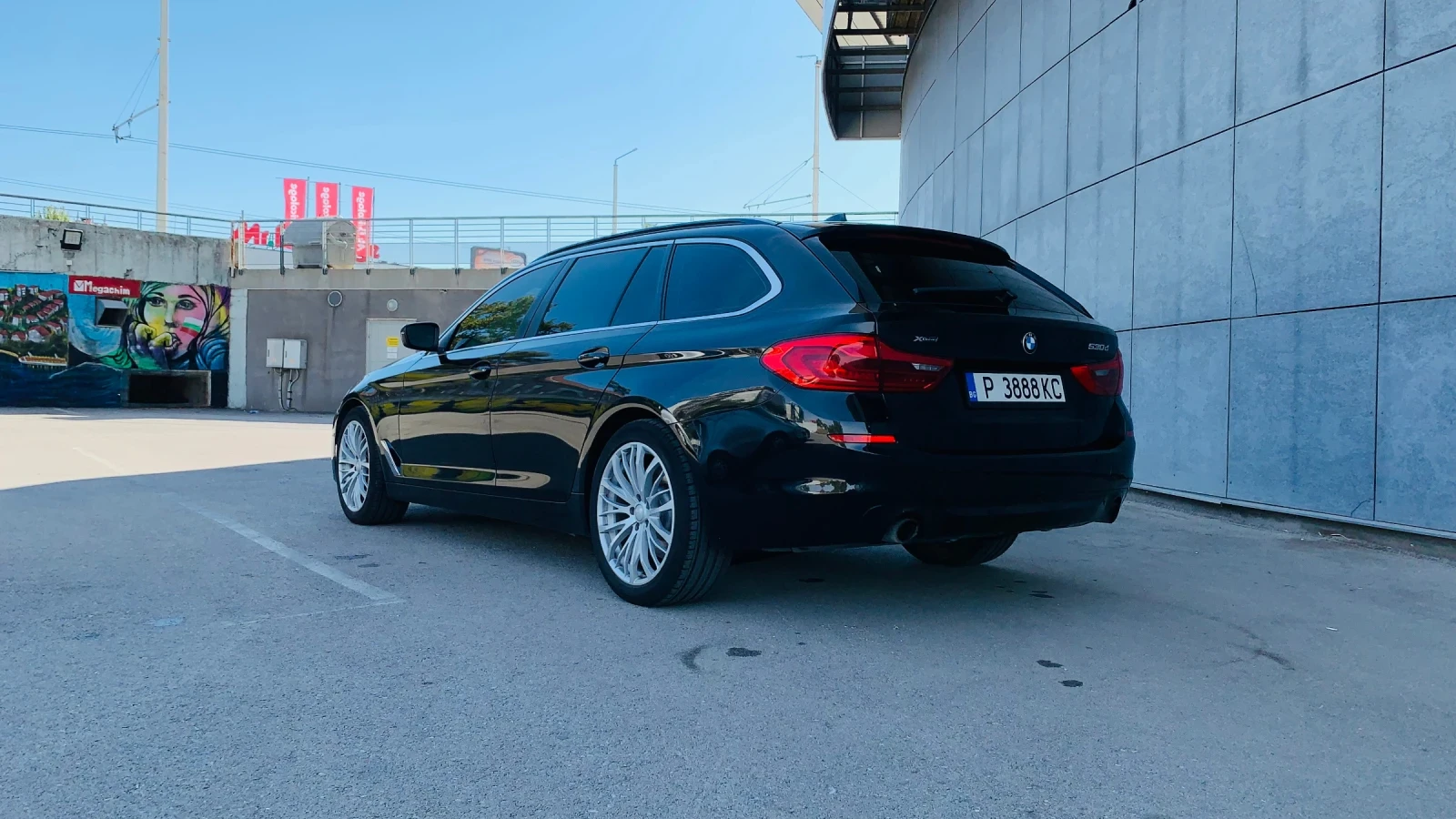 BMW 530, снимка 4 - Автомобили и джипове - 56540345