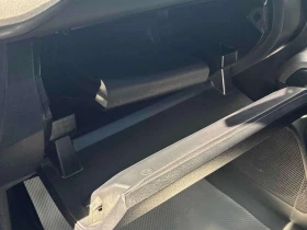 Toyota Tacoma * 4x4 Double Cab Auto* ПОДГРЕВ* KEYLESS* , снимка 11