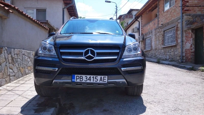 Mercedes-Benz GL 350, снимка 2 - Автомобили и джипове - 47620329