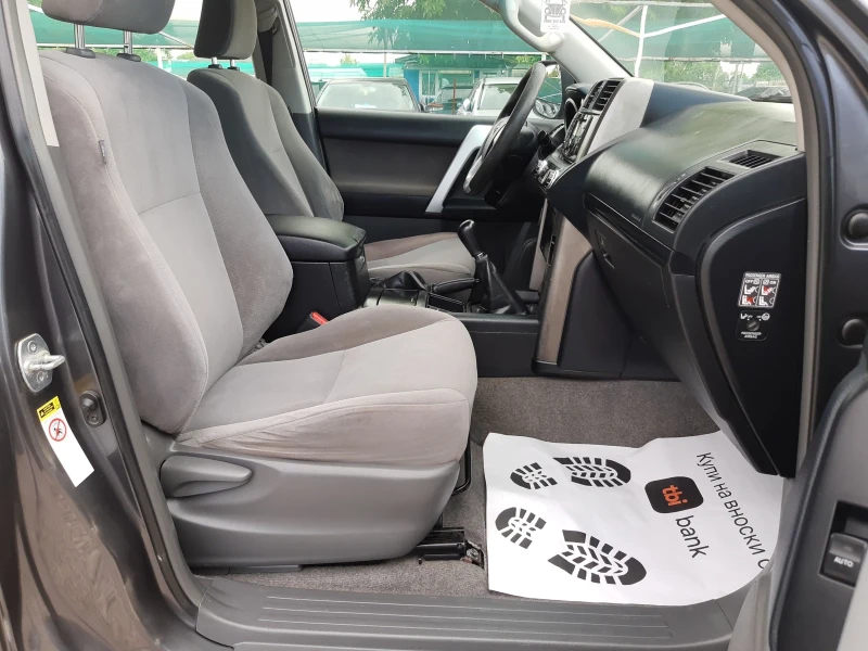 Toyota Land cruiser  3.0 - 190к.с., снимка 8 - Автомобили и джипове - 48047871