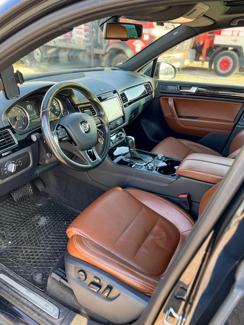 VW Touareg X-Edition , снимка 3 - Автомобили и джипове - 52668016