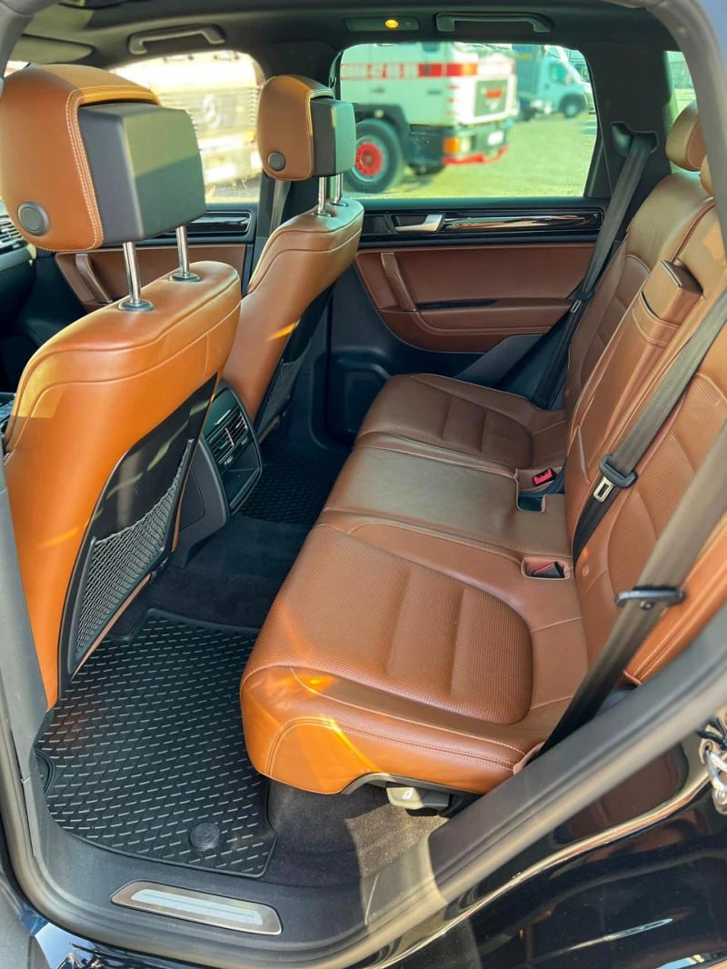 VW Touareg X-Edition , снимка 4 - Автомобили и джипове - 52668016