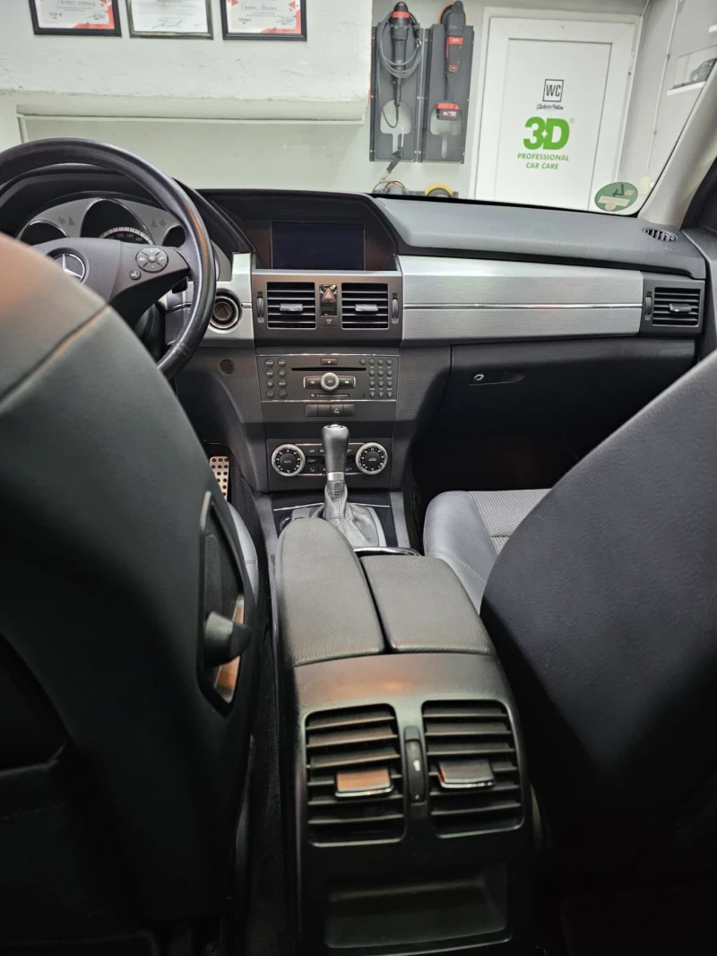 Mercedes-Benz GLK 350 4matic , снимка 12 - Автомобили и джипове - 53022615