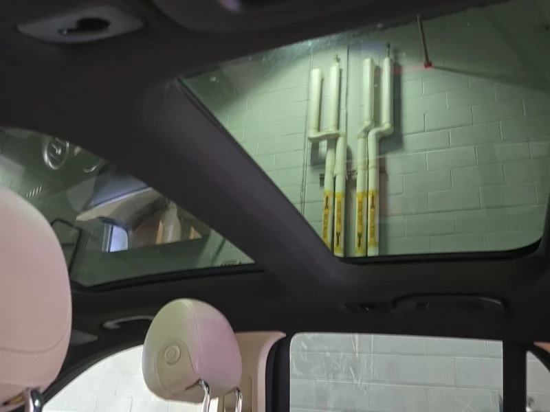 Mercedes-Benz GLC * 300 * CARFAX * ЦЕНА ДО БГ, снимка 11 - Автомобили и джипове - 53042331