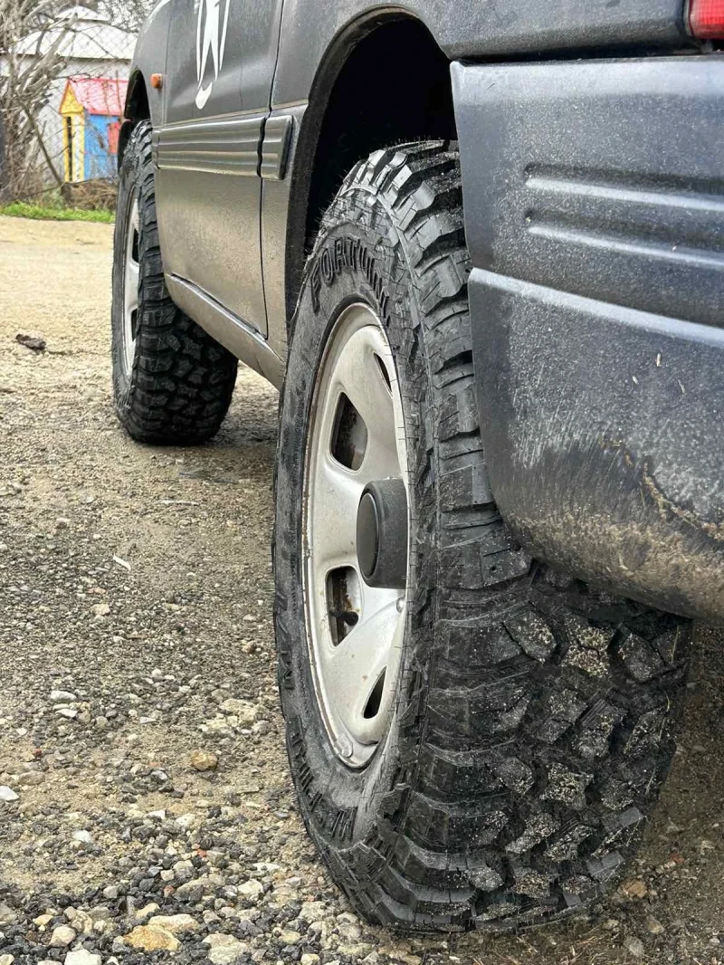 Suzuki Grand vitara, снимка 3 - Автомобили и джипове - 53329554