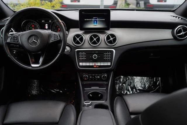 Mercedes-Benz GLA 250 4MATIC Авто Кредит ЦЕНА ДО БГ , снимка 7 - Автомобили и джипове - 53966741