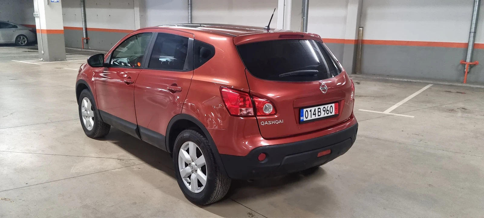 Nissan Qashqai 2.0i 4x4 Панорама - изображение 4