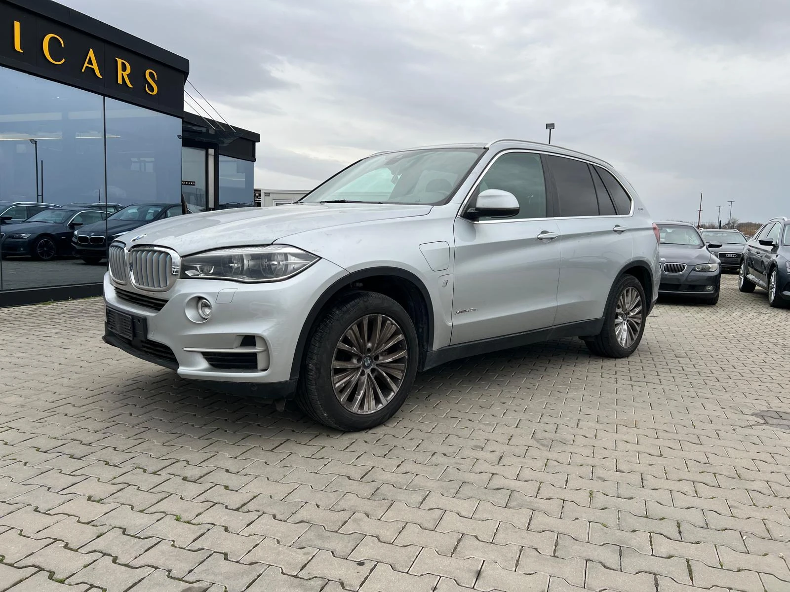 BMW X5 40 E / XDRIVE / PLUG IN HYBRID / IPERFORMANCE / | Mobile.bg   1