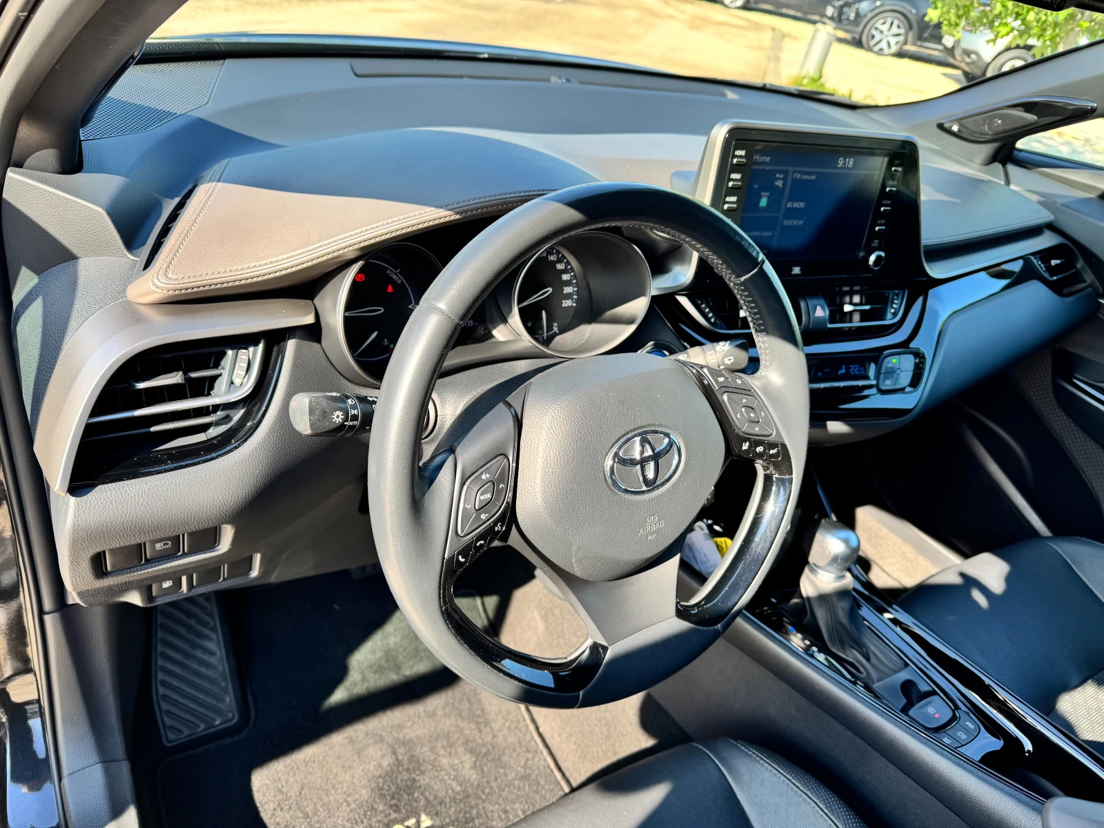 Toyota C-HR 1.8h 122к.с Кожа JBL FULL FACE Гаранция  - изображение 7