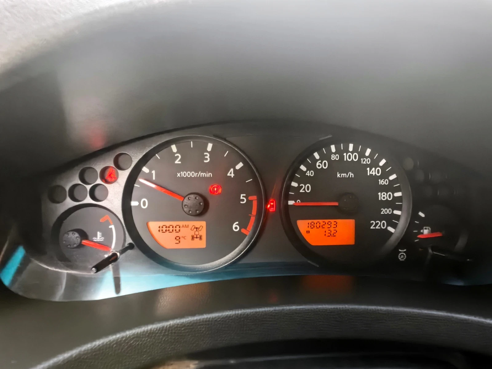 Nissan Navara 2, 5 DCI - изображение 10