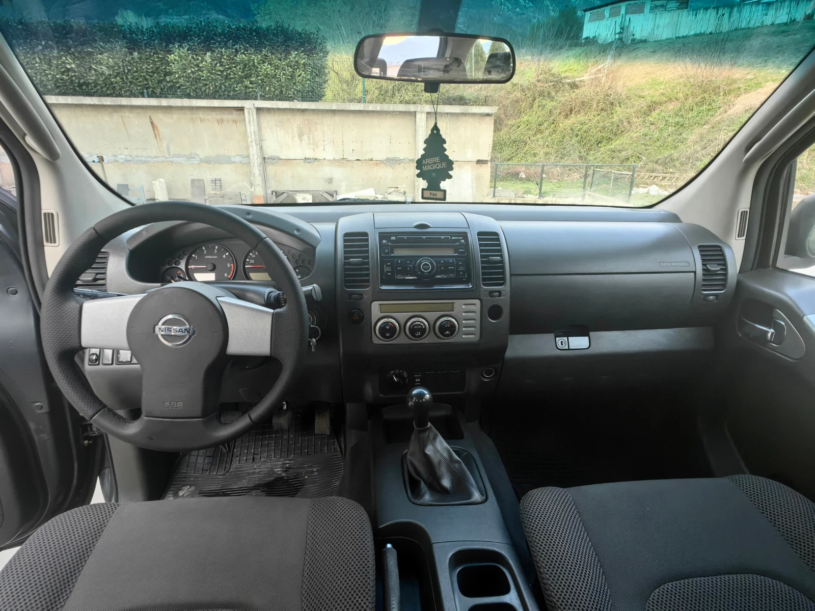 Nissan Navara 2, 5 DCI - изображение 9