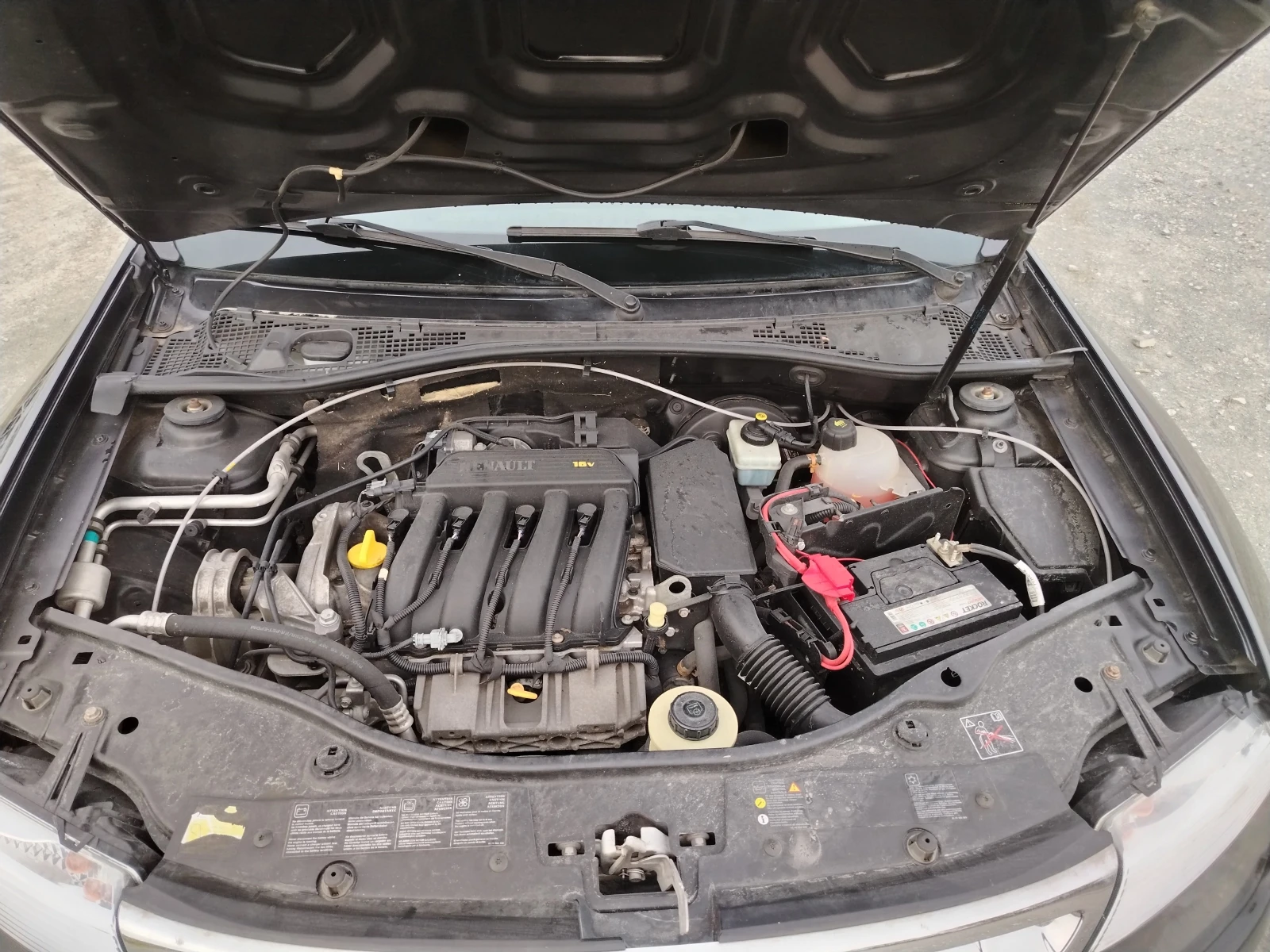 Dacia Duster 1.6-105  44  | Mobile.bg   16