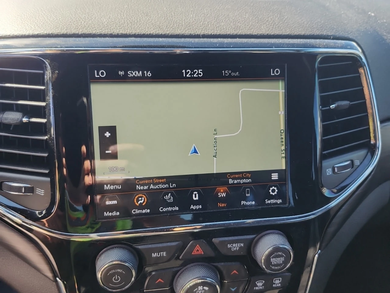 Jeep Grand cherokee * АВТО КРЕДИТ* ЦЕНА ДО БГ * СЕРВИЗНА ИСТОРИЯ *  - изображение 9