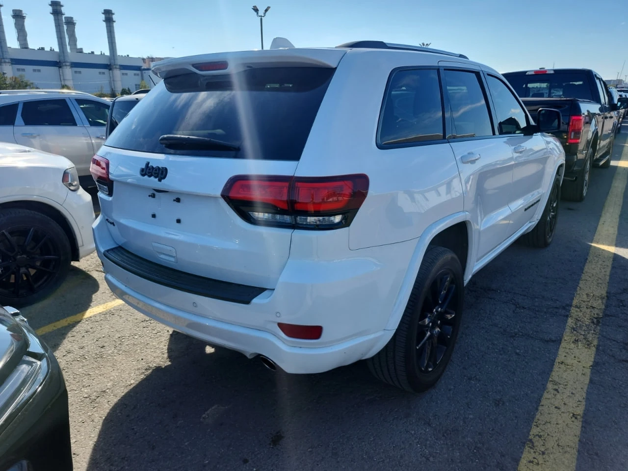 Jeep Grand cherokee * АВТО КРЕДИТ* ЦЕНА ДО БГ * СЕРВИЗНА ИСТОРИЯ *  - изображение 3