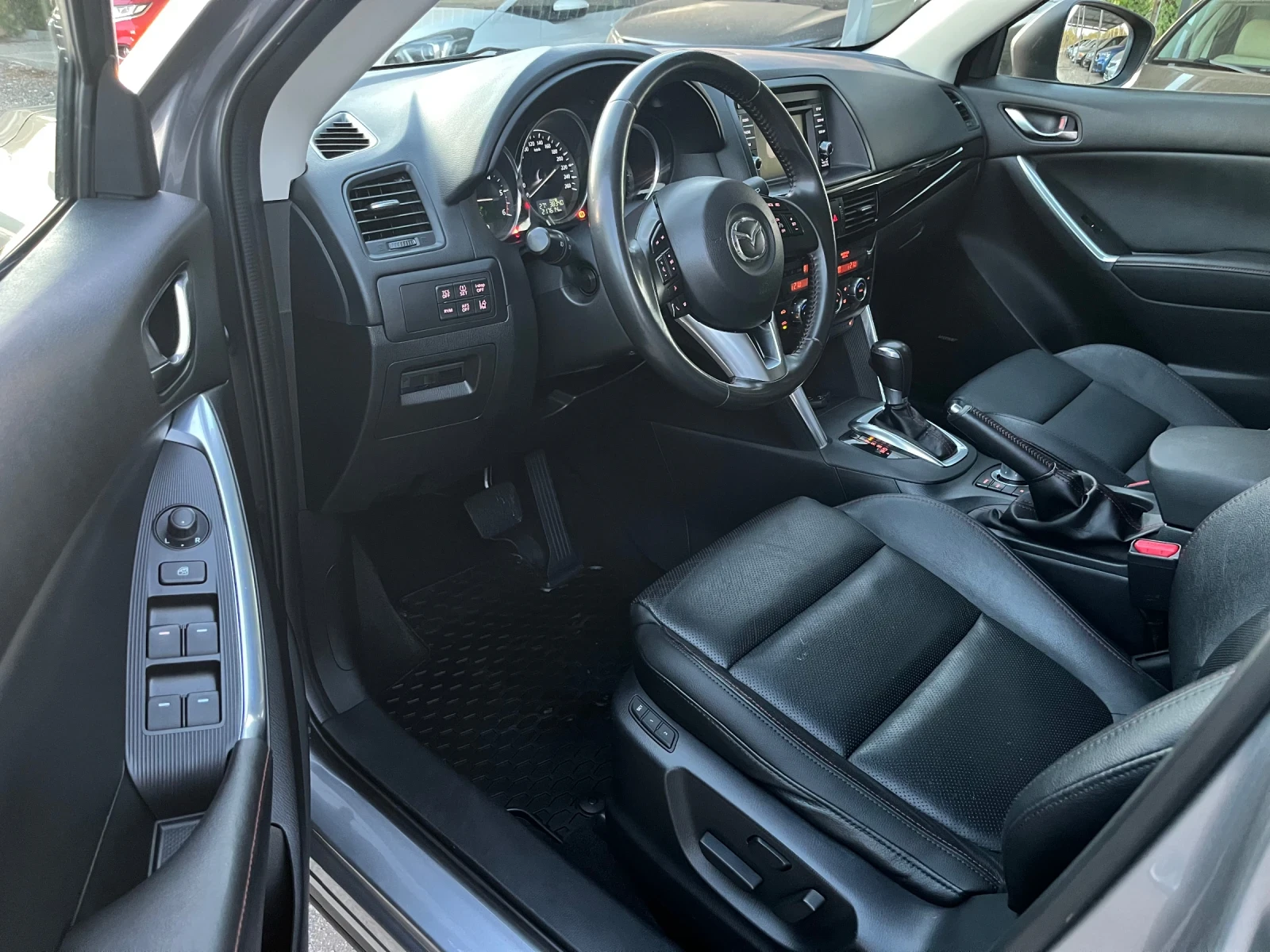 Mazda CX-5 /4х4/АВТОМАТ/КОЖА/КАМЕРА/ЛЮК/ФУЛЛ/ - изображение 8