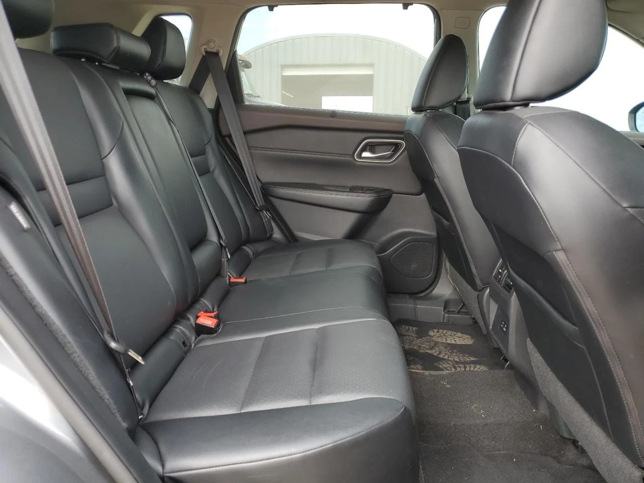 Nissan Rogue S* ����� �������* ������� �� �����* ������� | Mobile.bg � ����������� 11