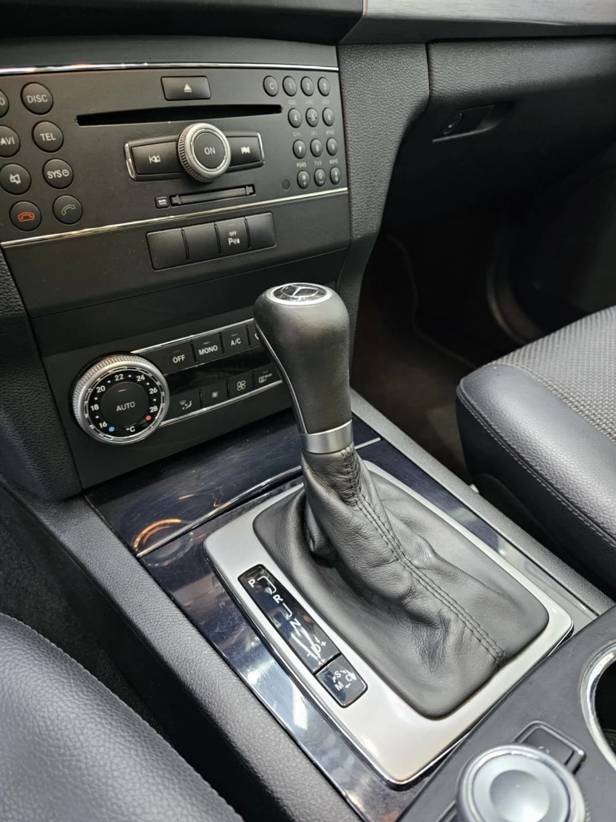 Mercedes-Benz GLK 350 4matic  - изображение 6