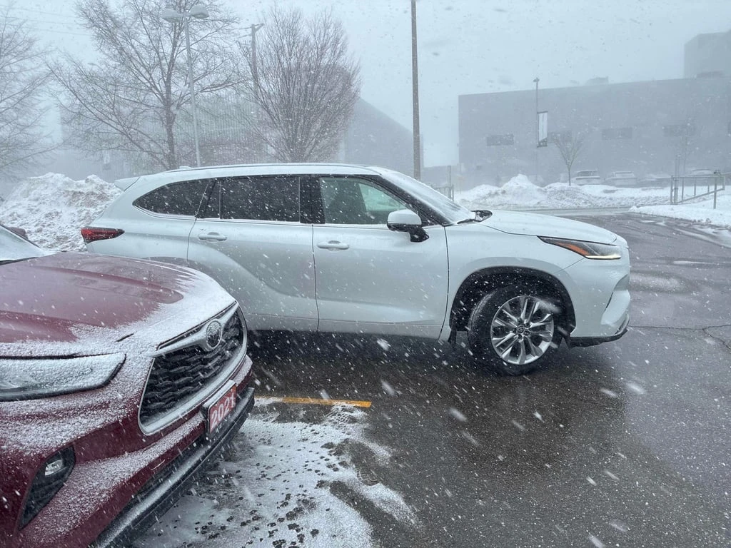 Toyota Highlander * Limited * CARFAX * ��� ������������ ������ | Mobile.bg � ����������� 17