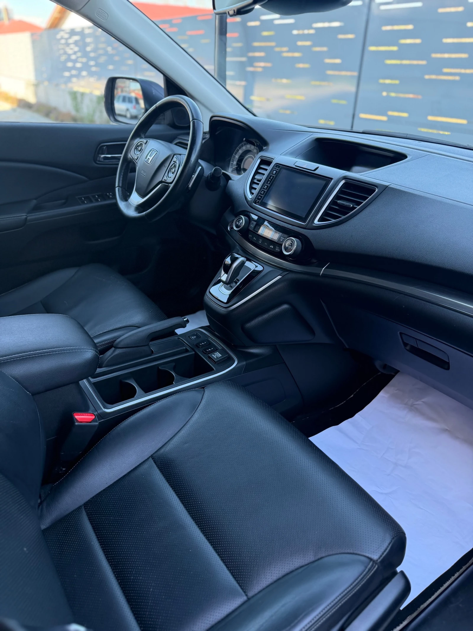 Honda Cr-v EXECUTIVE FULL KEYLESS 4X4 PANORAMA FULLSERVICE, снимка 13 - Автомобили и джипове - 54129160