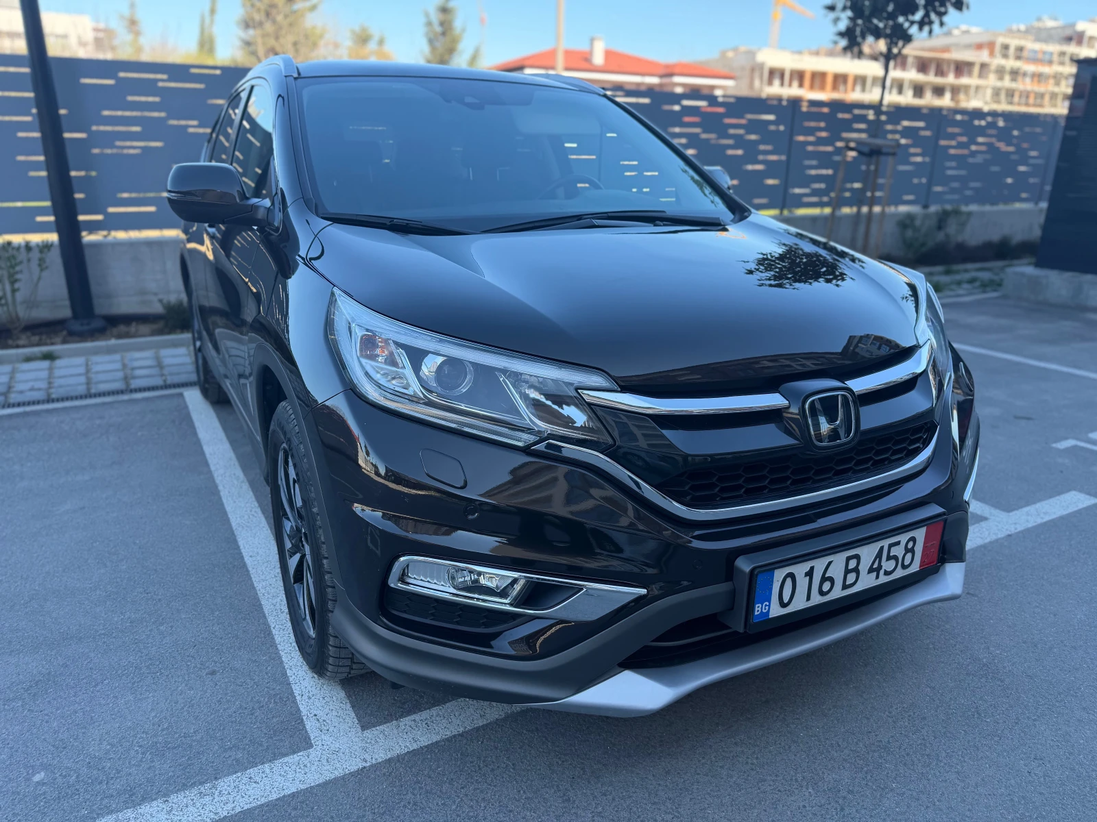 Honda Cr-v EXECUTIVE FULL KEYLESS 4X4 PANORAMA FULLSERVICE, снимка 3 - Автомобили и джипове - 54129160