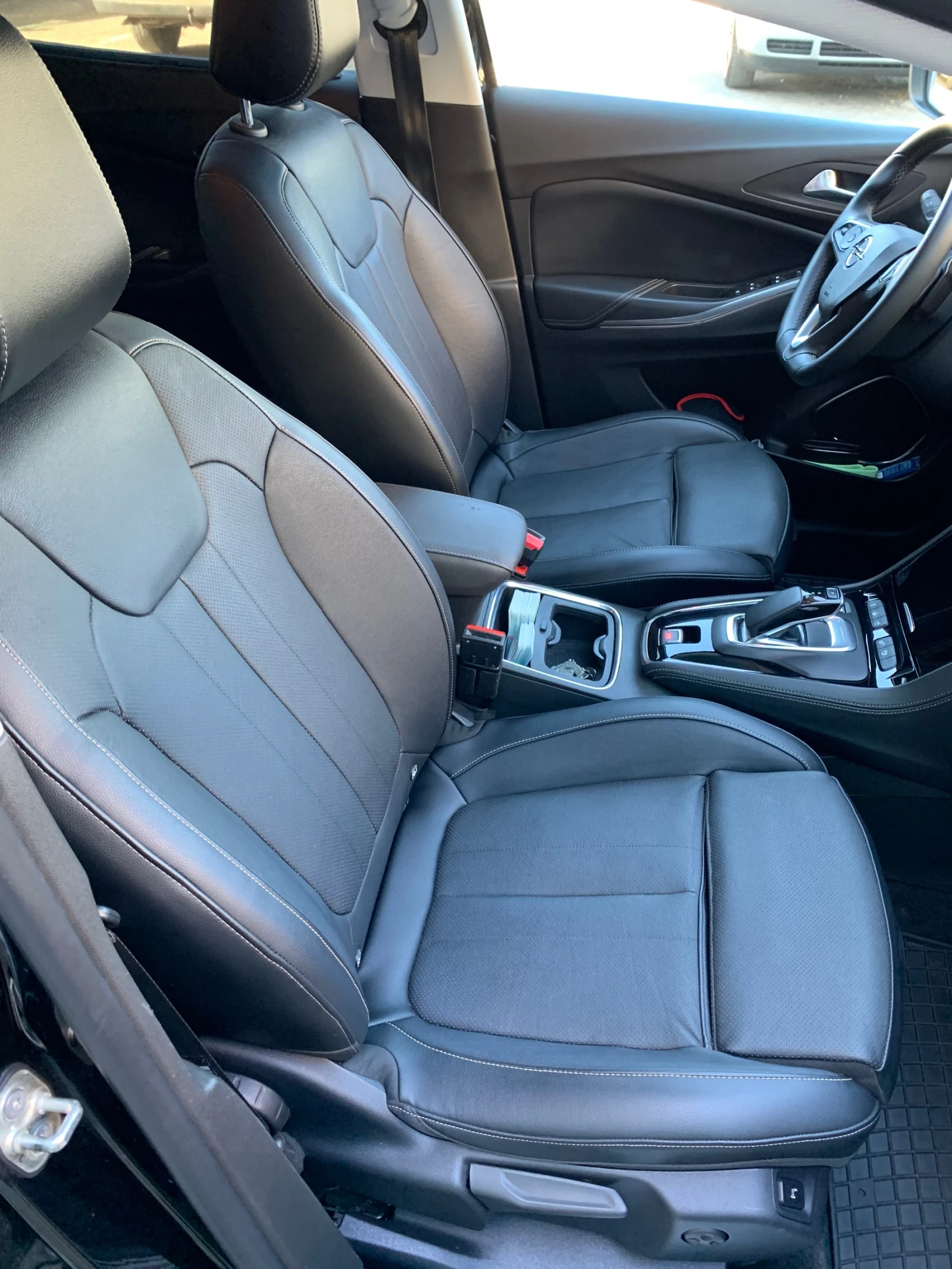 Opel Grandland X 1.6, снимка 10 - Автомобили и джипове - 54422466