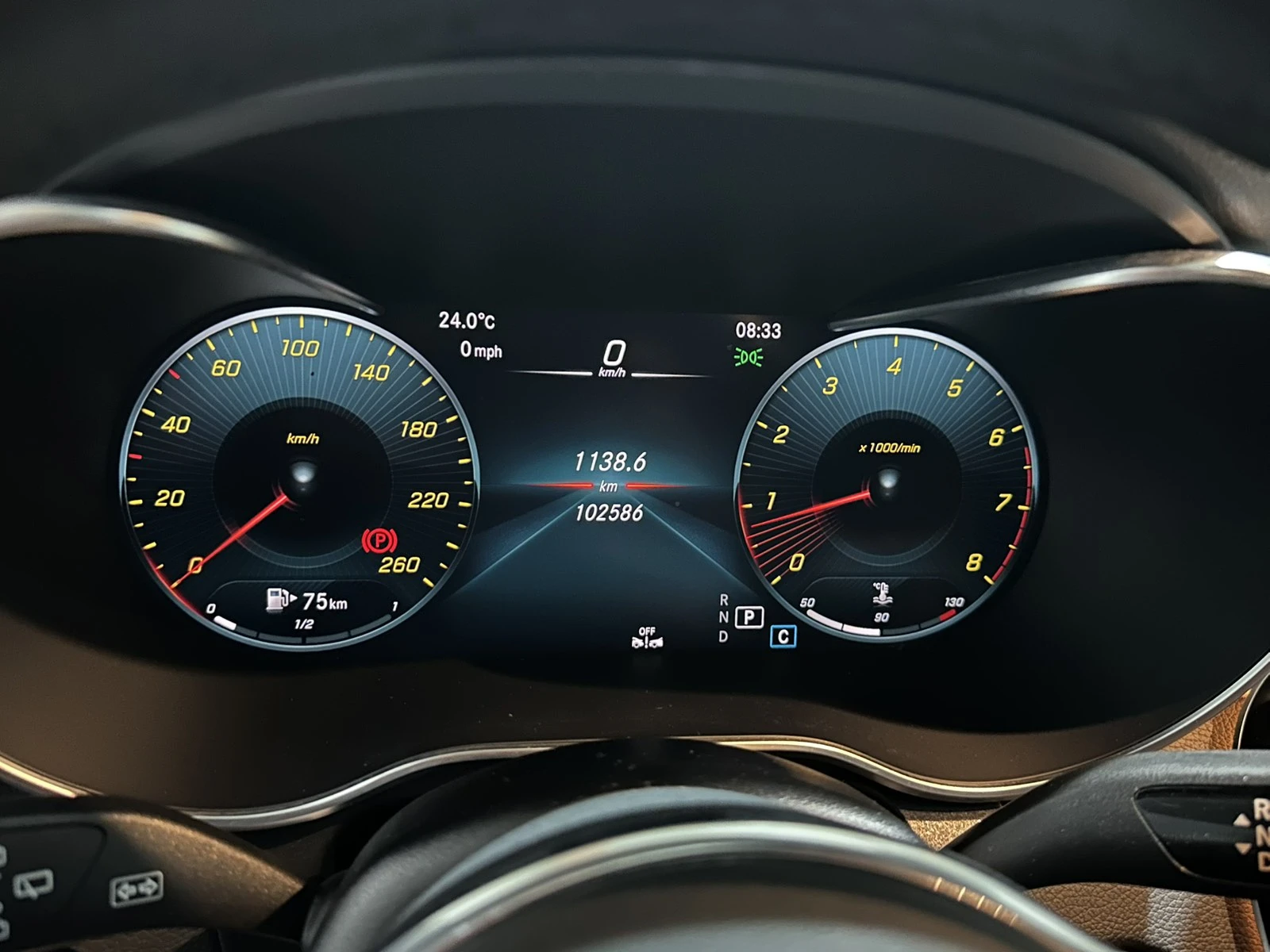 Mercedes-Benz GLC 300, снимка 16 - Автомобили и джипове - 54961296