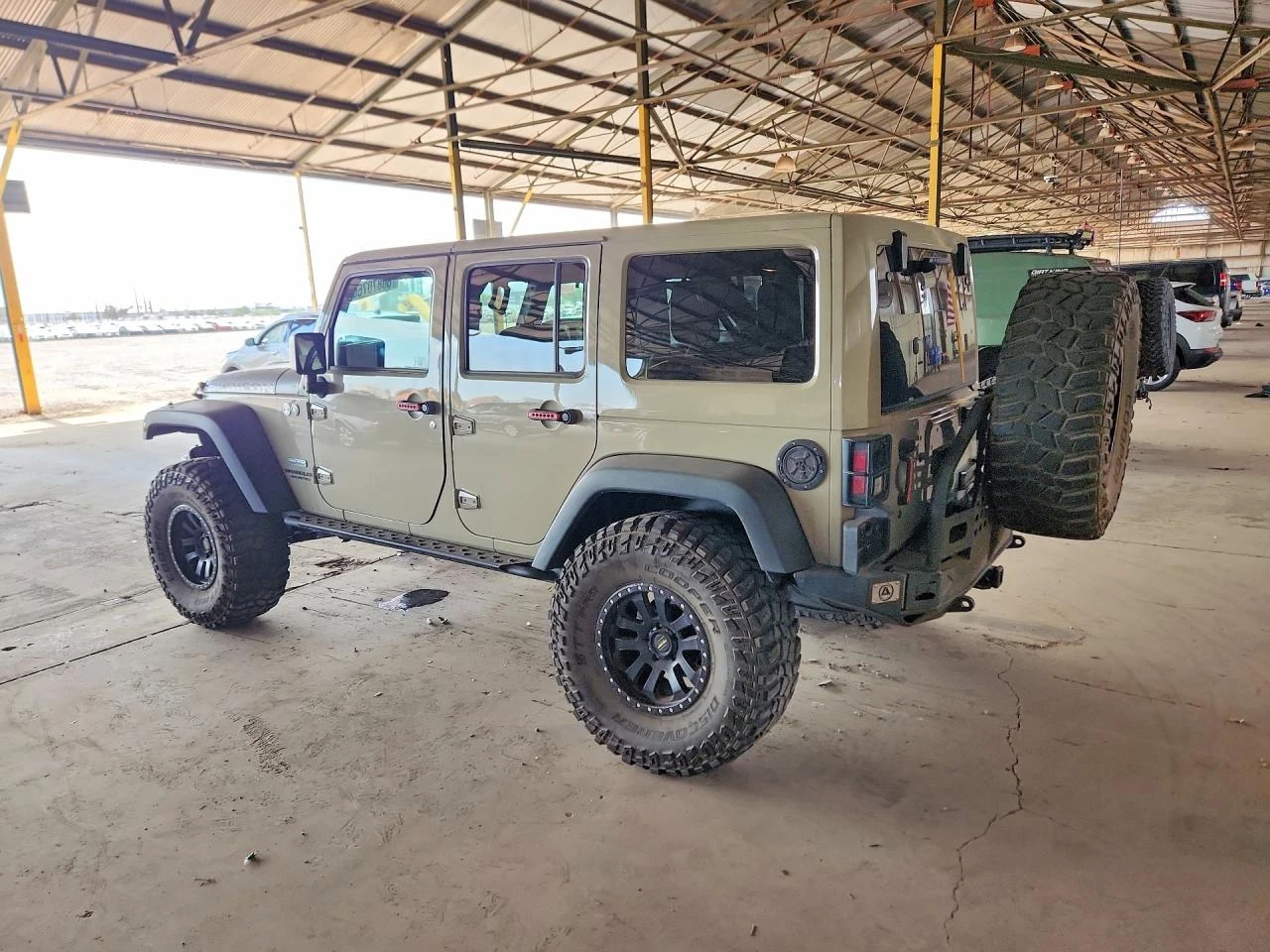 Jeep Wrangler UNLIMITED RUBICON* 4X4* 3.6* HARDTOP* ПОДГРЕВИ* , снимка 4 - Автомобили и джипове - 55837910