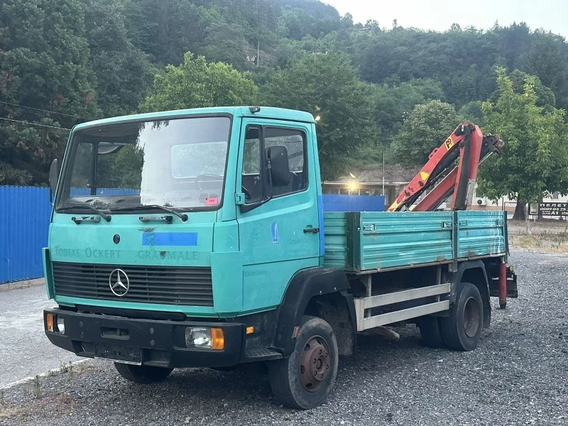 Mercedes-Benz 809 кран, снимка 3 - Камиони - 47404082