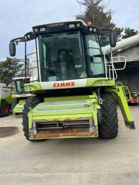 Комбайн Claas LEXION 550 + CLAAS VARIO 750 - 2 БРОЯ ЛИЗИНГ, снимка 2