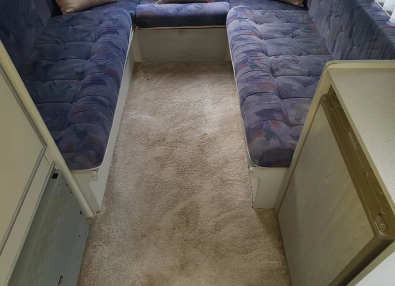 Каравана ABI DELTA 390 WC, снимка 14 - Каравани и кемпери - 52630933