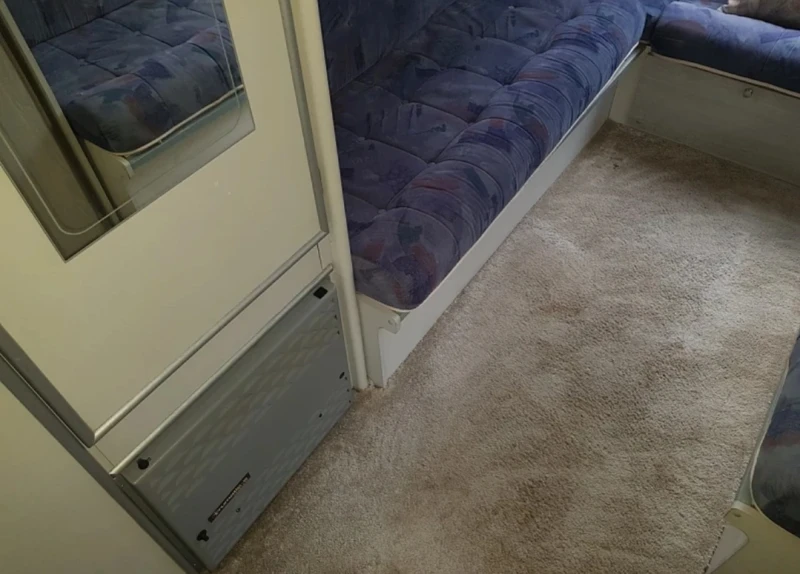 Каравана ABI DELTA 390 WC, снимка 13 - Каравани и кемпери - 52630933