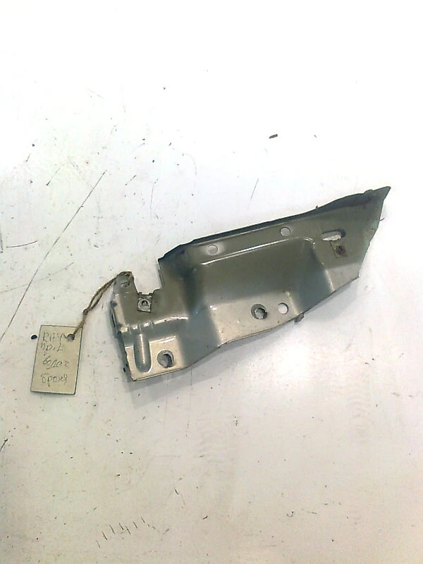 водач за предна броня (ляв) за Рено Сценик rx 