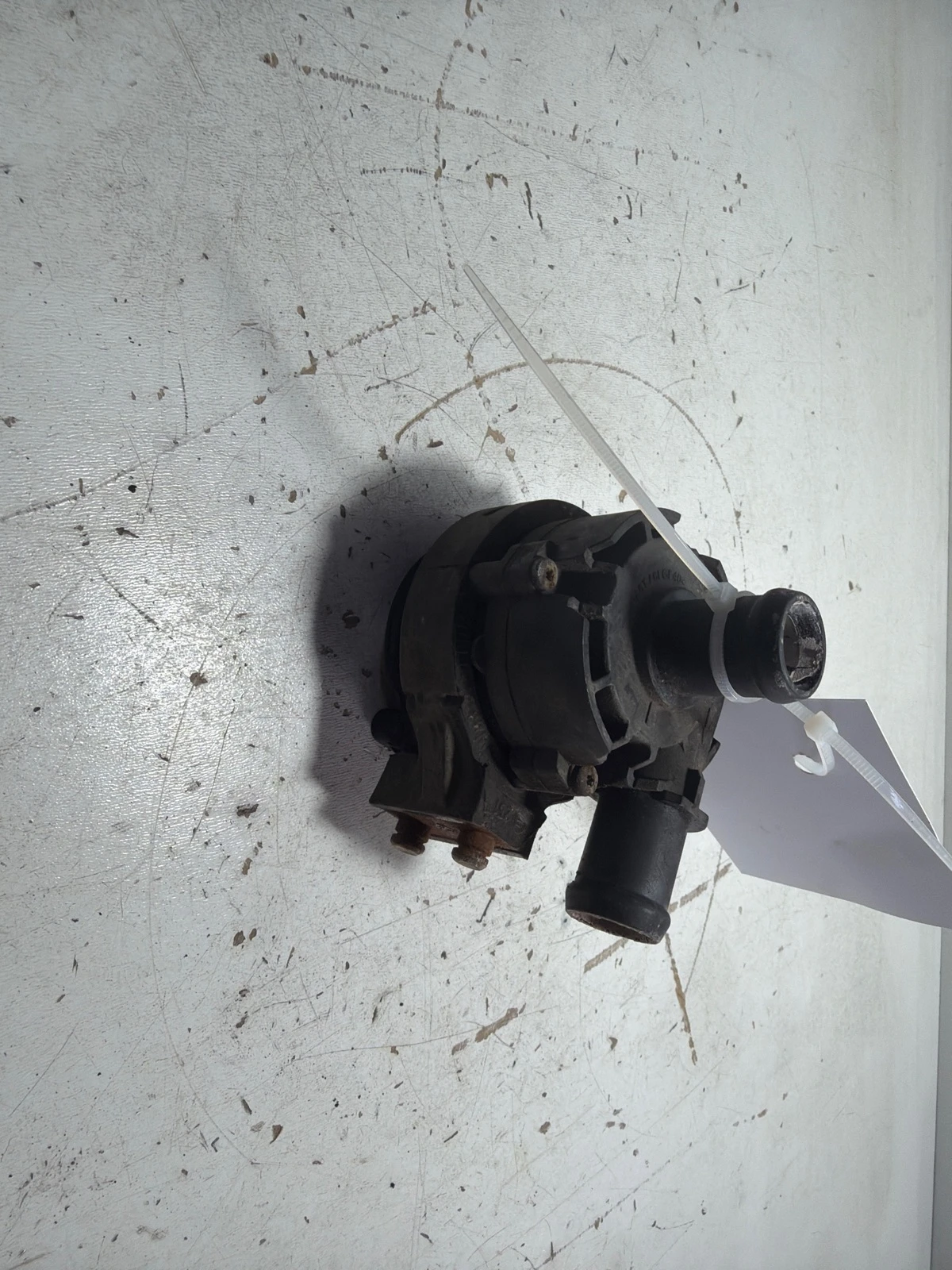 ел. водна помпа 5C0965567 Skoda Octavia