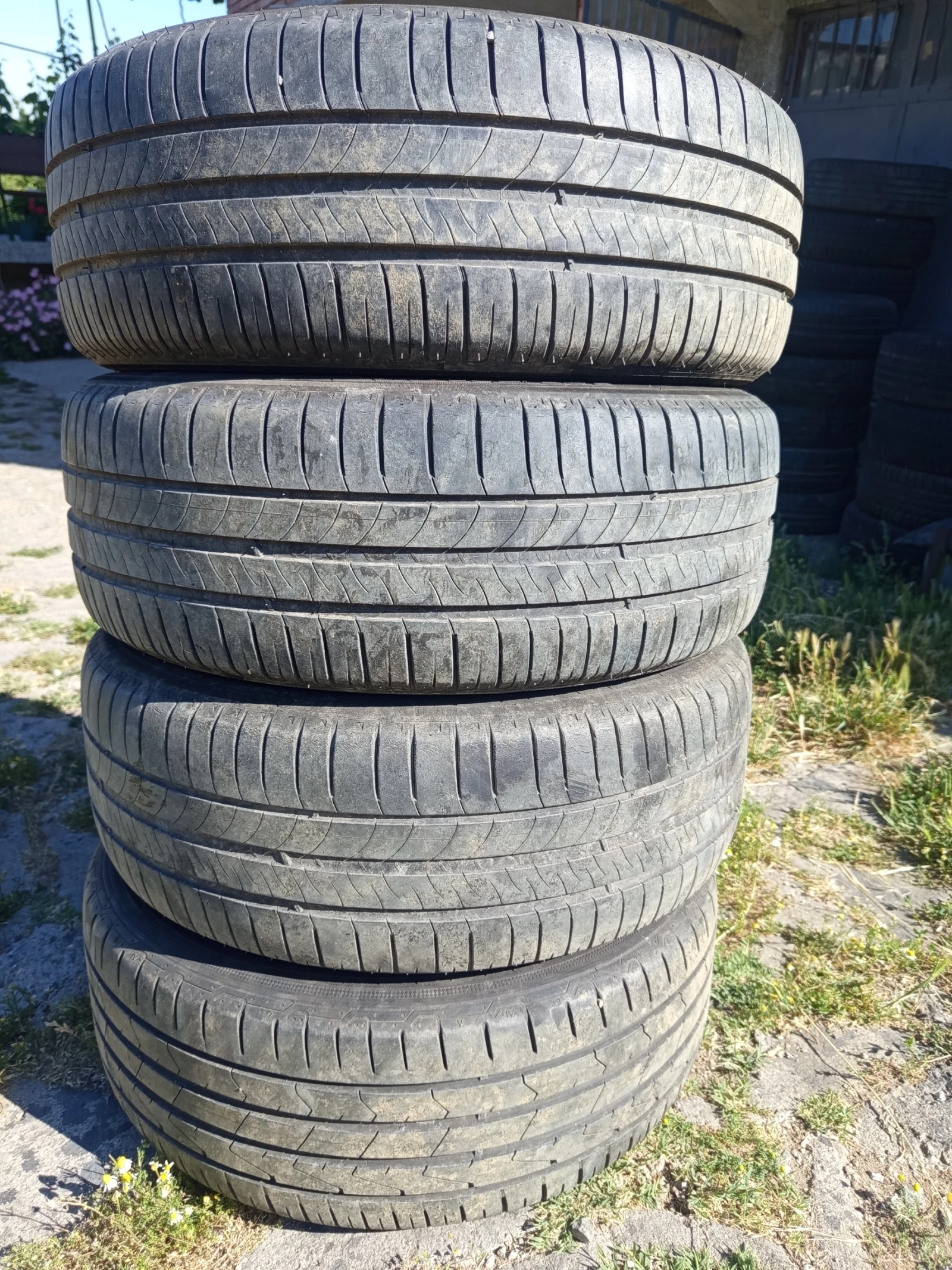 Гуми с джанти Michelin 205/55R16, снимка 2 - Гуми и джанти - 54732541