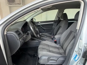 VW Golf Comfortline Бензен- Газ!, снимка 9